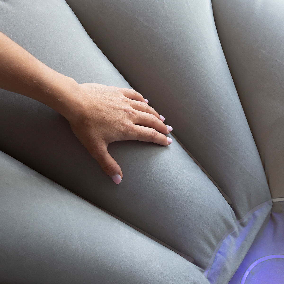 Innovagoods Opblaasbare Fauteuil Met Veelkleurige Lampjes En Afstandsbediening Chight Innovagoods